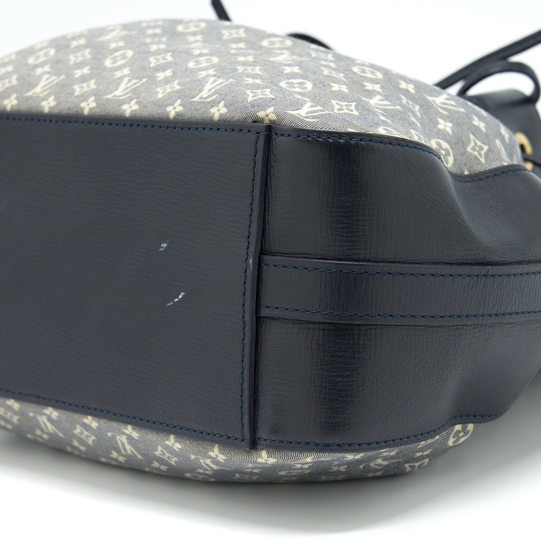 AAA Replica Louis Vuitton LV IDYLLE NOE BAG ENCRE MONOGRAM PRINT CANVAS AND LEATHER GHW