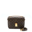 AAA Replica Louis Vuitton LV POCHETTE METIS MONOGRAM CANVAS GHW