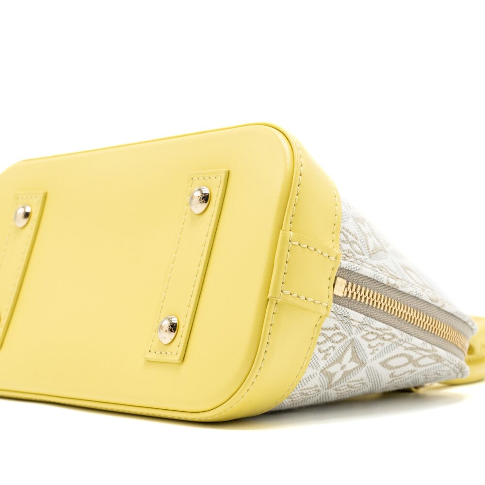 AAA Replica Louis Vuitton LV SINCE 1854 ALMA BB JAUNE GHW