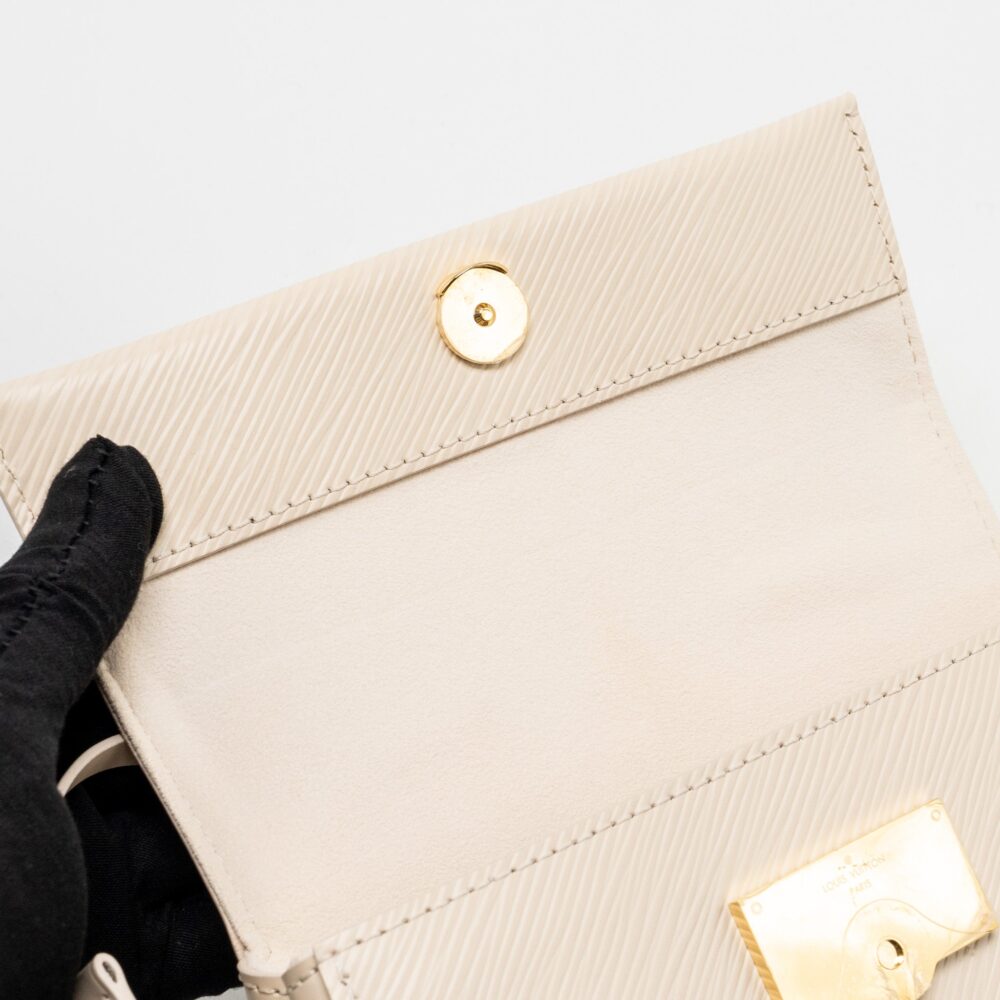 AAA Replica Louis Vuitton LV CLUNNY MINI EPI CREAM WHITE/MULTICOLOUR STRAP SHW