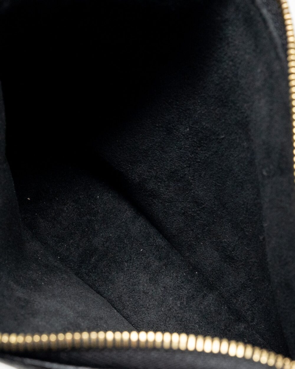 AAA Replica Louis Vuitton LV MINI POCHETTE ACCESSORIES BICOLOUR MONOGRAM EMPREINTE GHW