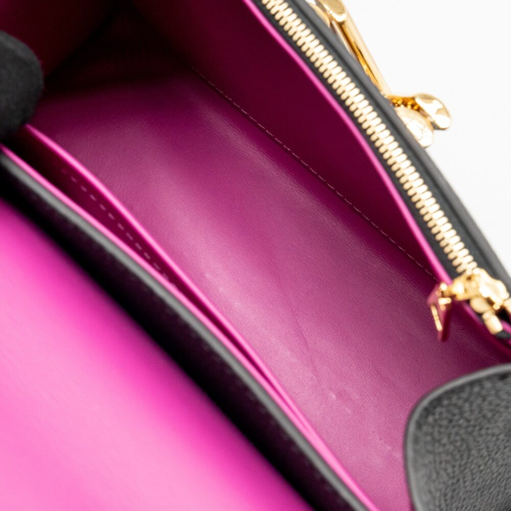 AAA Replica Louis Vuitton LV TWIST ONE HANDLE PM TAURILLON LEATHER BLACK/PINK GHW