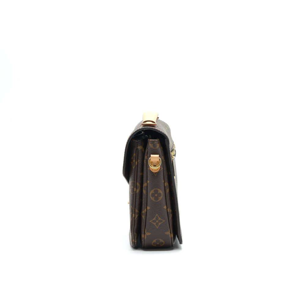 AAA Replica Louis Vuitton LV POCHETTE METIS MONOGRAM
