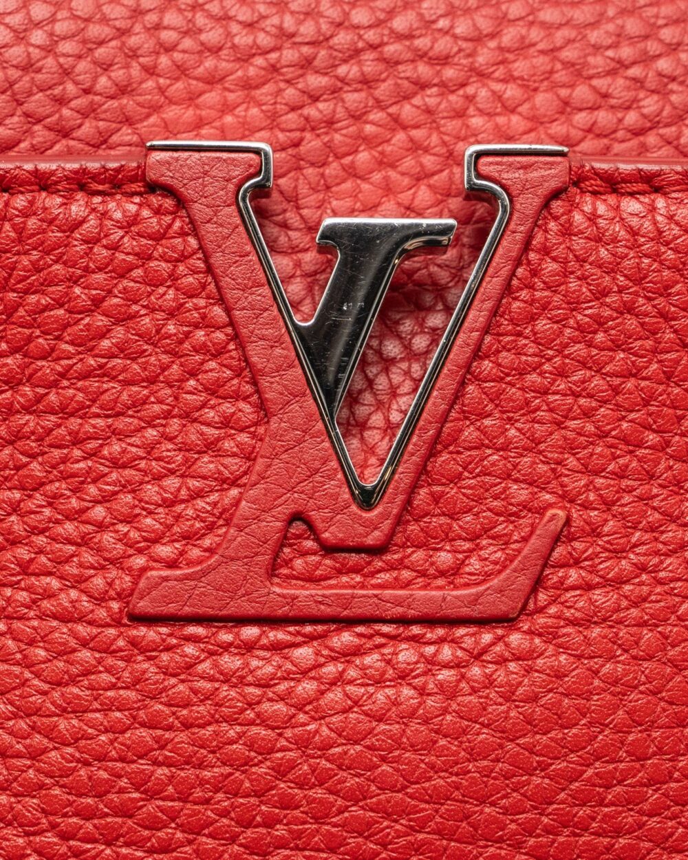 AAA Replica Louis Vuitton LV CAPUCINES BB TAURILLON RED GHW