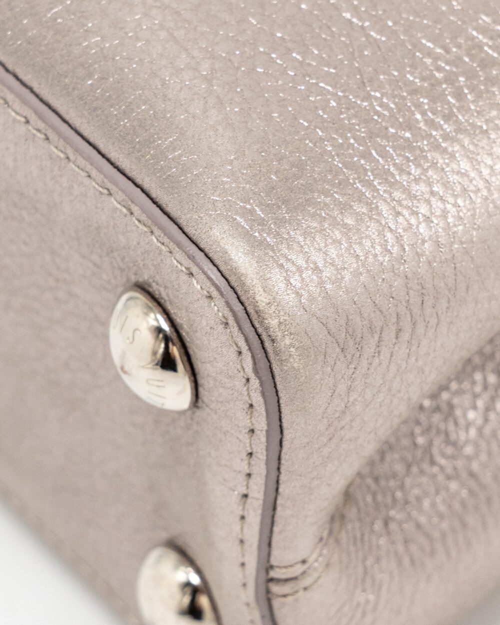 AAA Replica Louis Vuitton LV CAPUCINES BB LEATHER METALLIC SILVER SHW