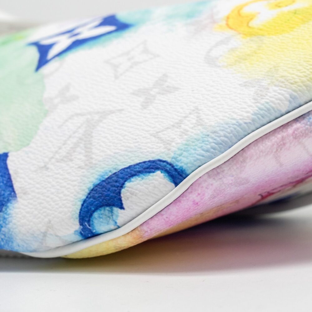 AAA Replica Louis Vuitton LV DISCOVERY BUM BAG MONOGRAM MULTICOLOUR CANVAS SHW