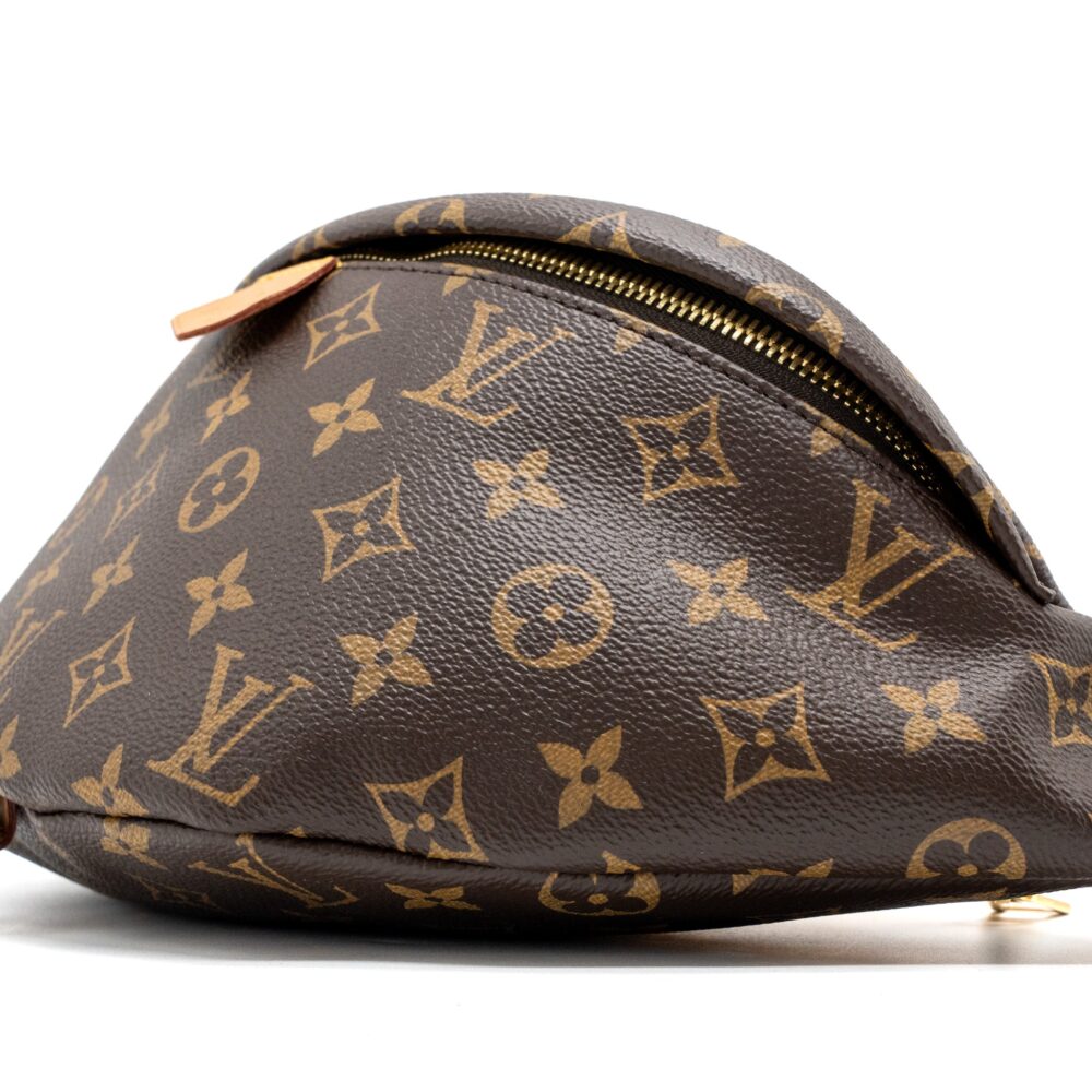 AAA Replica Louis Vuitton LV BUMBAG MONOGRAM CANVAS GHW