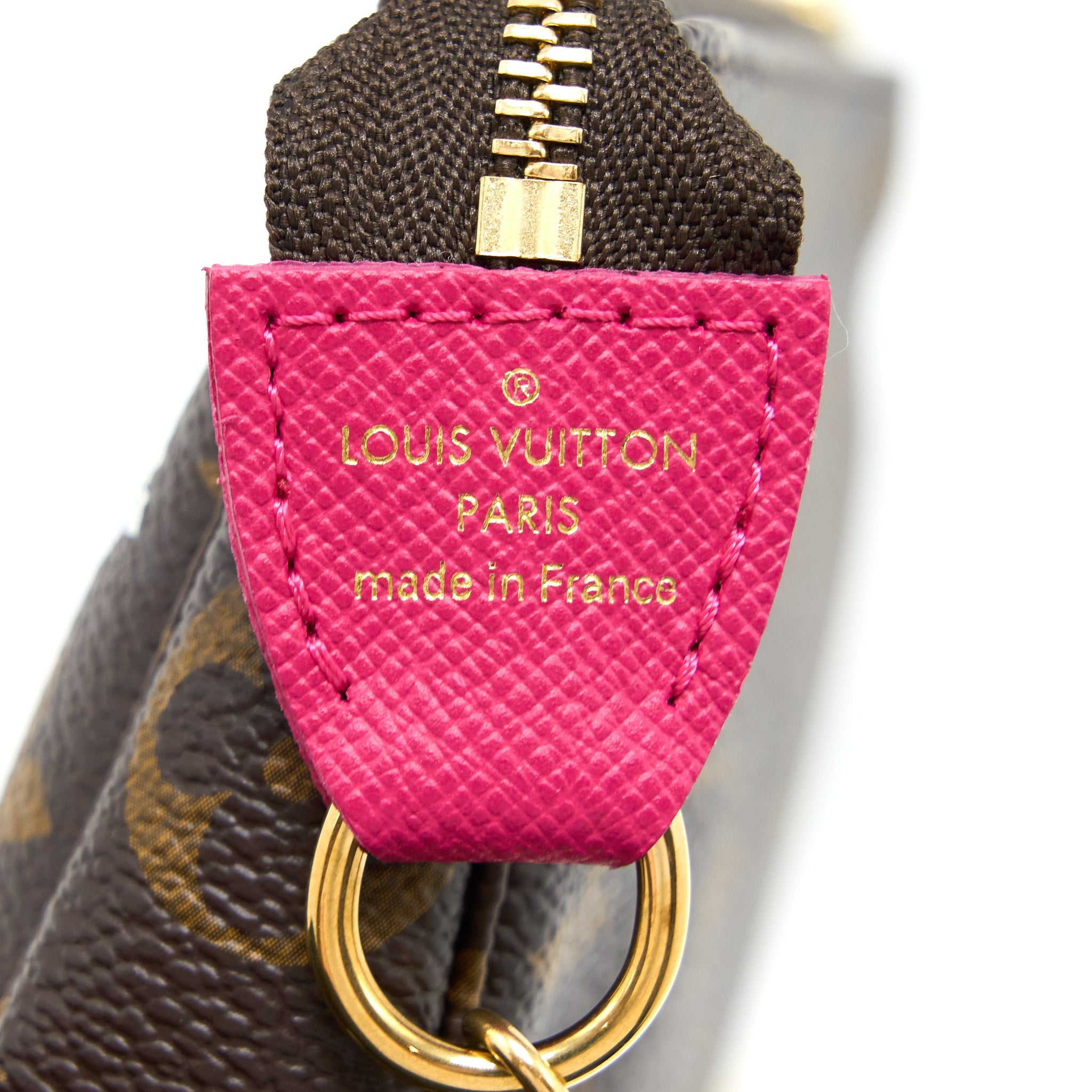 AAA Replica Louis Vuitton LV 2019 LIMITED MINI POCHETTE ACCESSORIES MONOGRAM CANVAS GHW