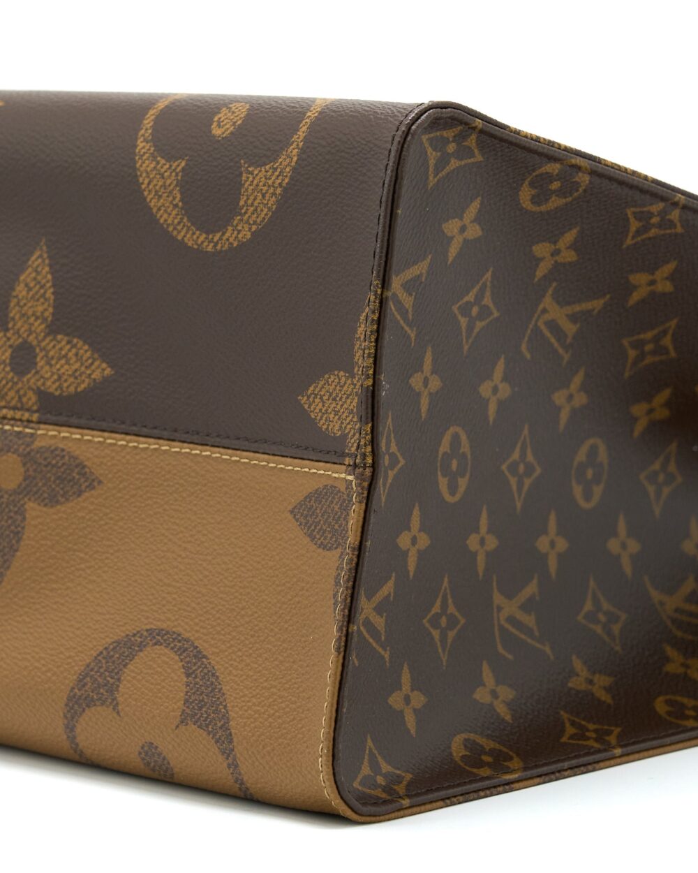 AAA Replica Louis Vuitton LV ON THE GO GM MONOGRAM REVERSE CANVAS GHW