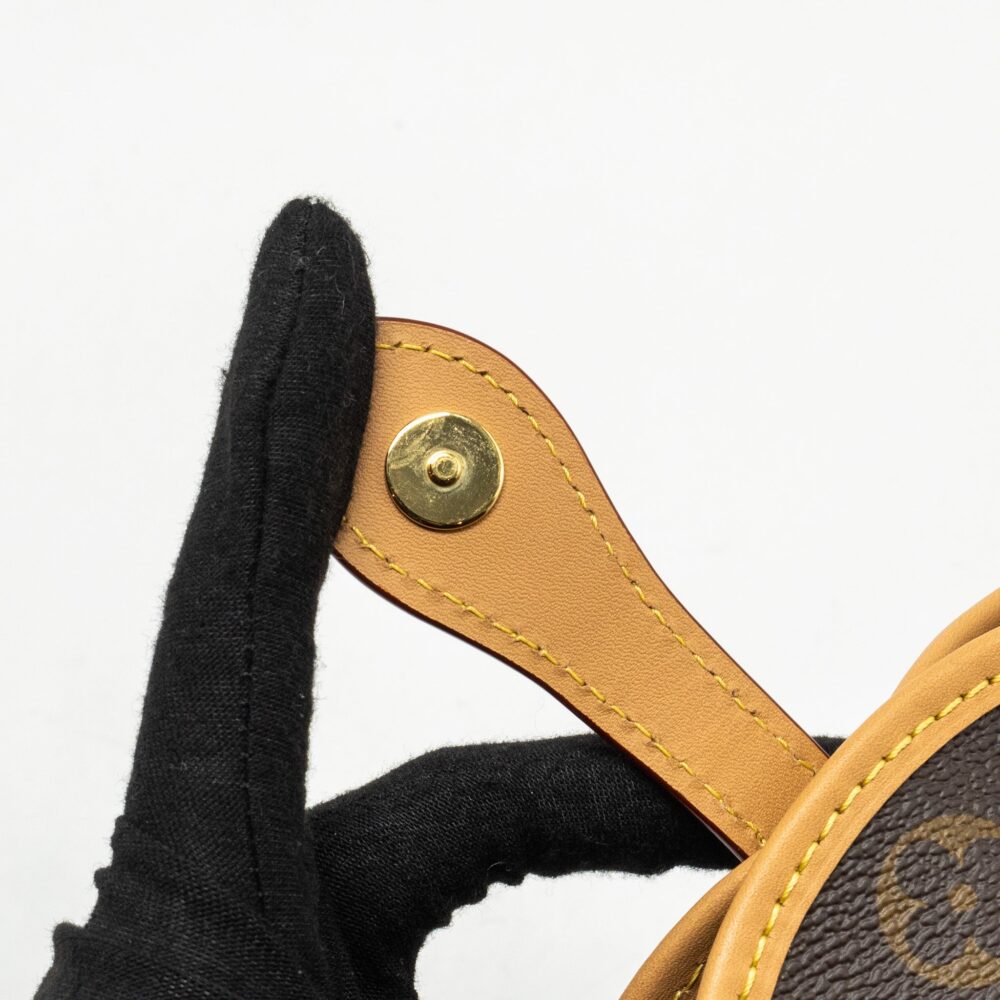 AAA Replica Louis Vuitton LV FOLD ME POUCH MONOGRAM CANVAS GHW