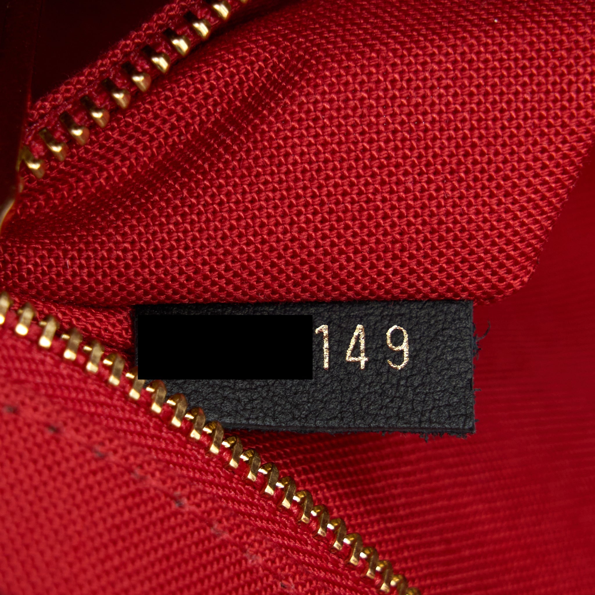 AAA Replica Louis Vuitton LV ON THE GO GM MONOGRAM REVERSE CANVAS GHW
