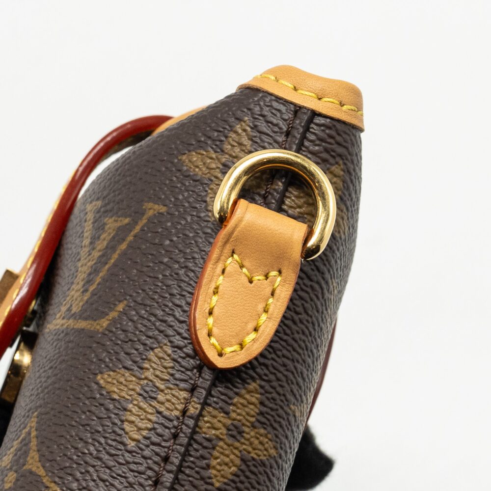 AAA Replica Louis Vuitton LV FOLD ME POUCH MONOGRAM CANVAS GHW