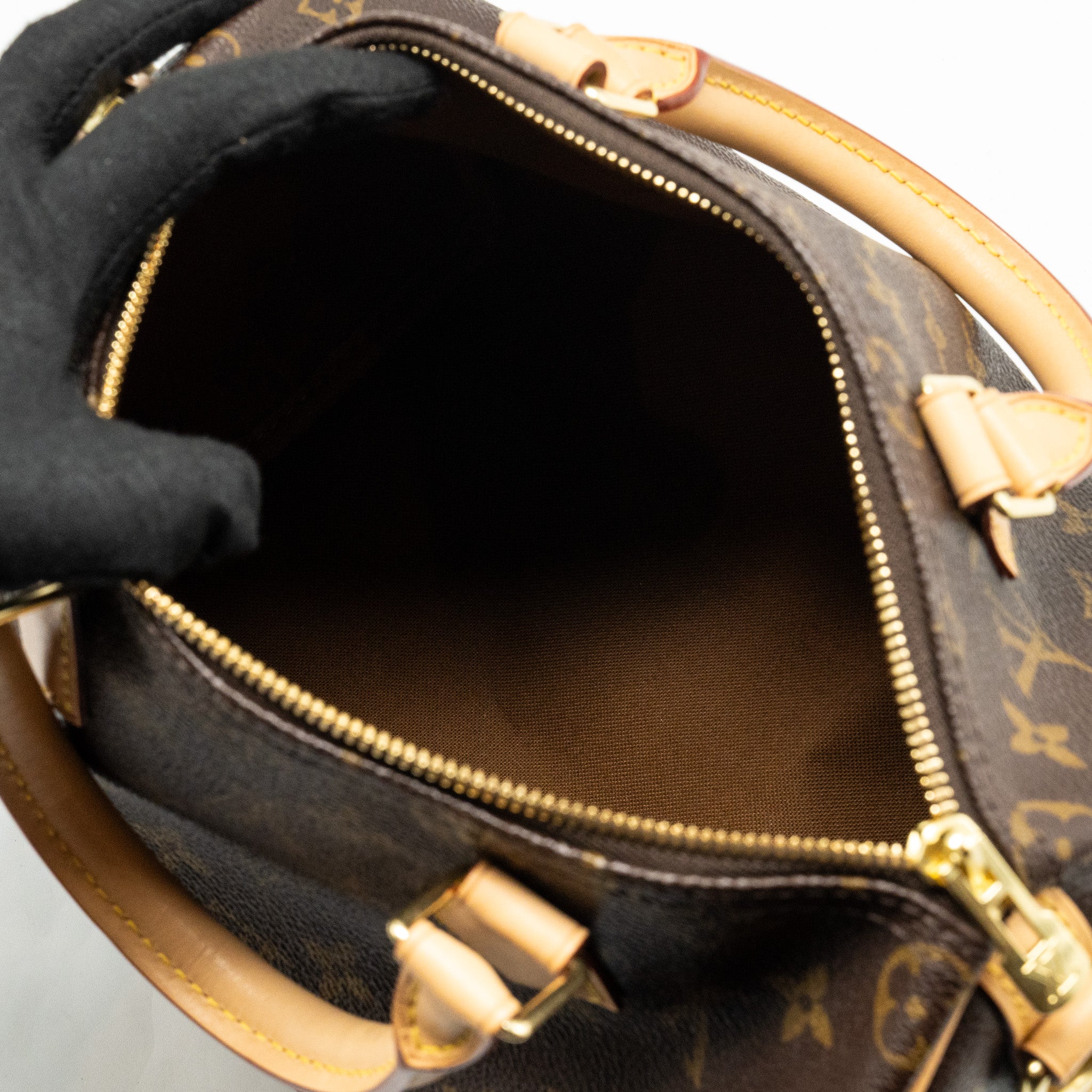 AAA Replica Louis Vuitton LV SPEEDY BANDOULIERE 25 MONOGRAM CANVAS GHW