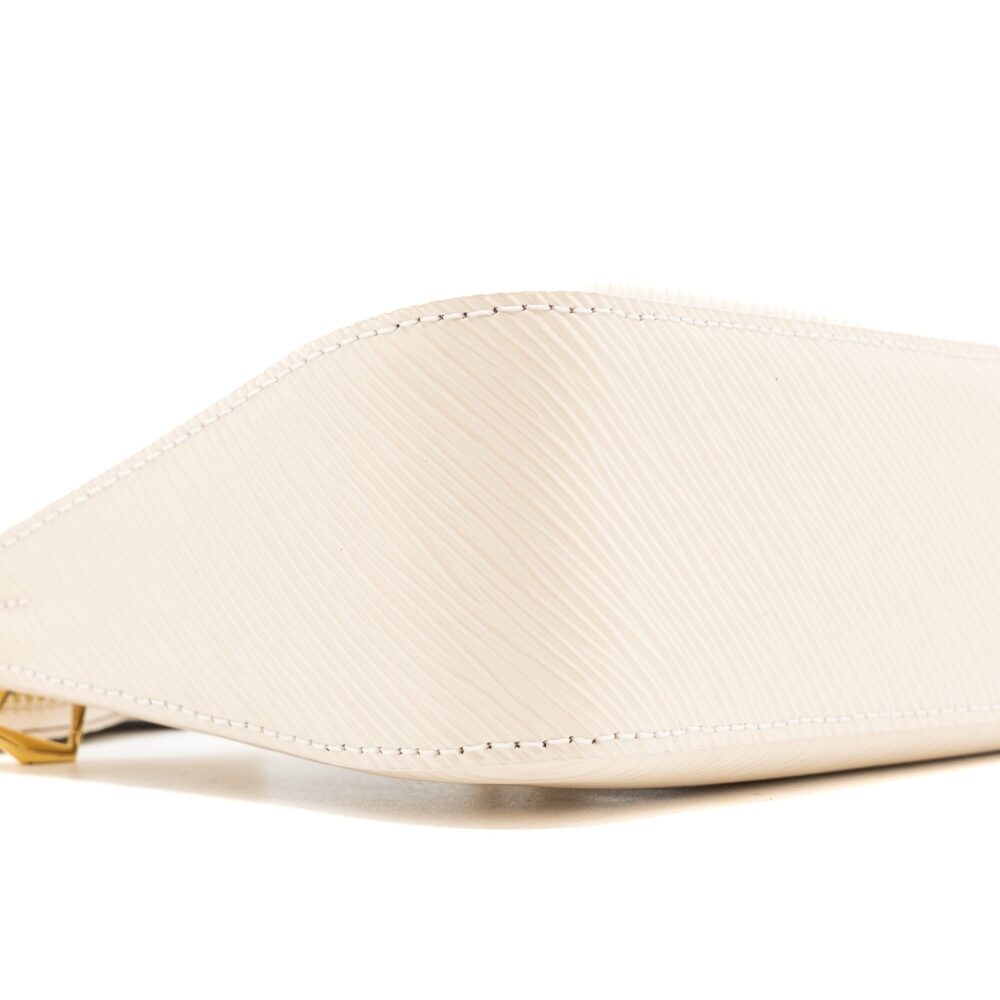 AAA Replica Louis Vuitton LV MARELLINI EPI LEATHER MILKY WAY GHW