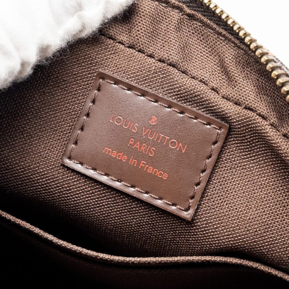 AAA Replica Louis Vuitton LV POUCH DAMIER EBENE GHW