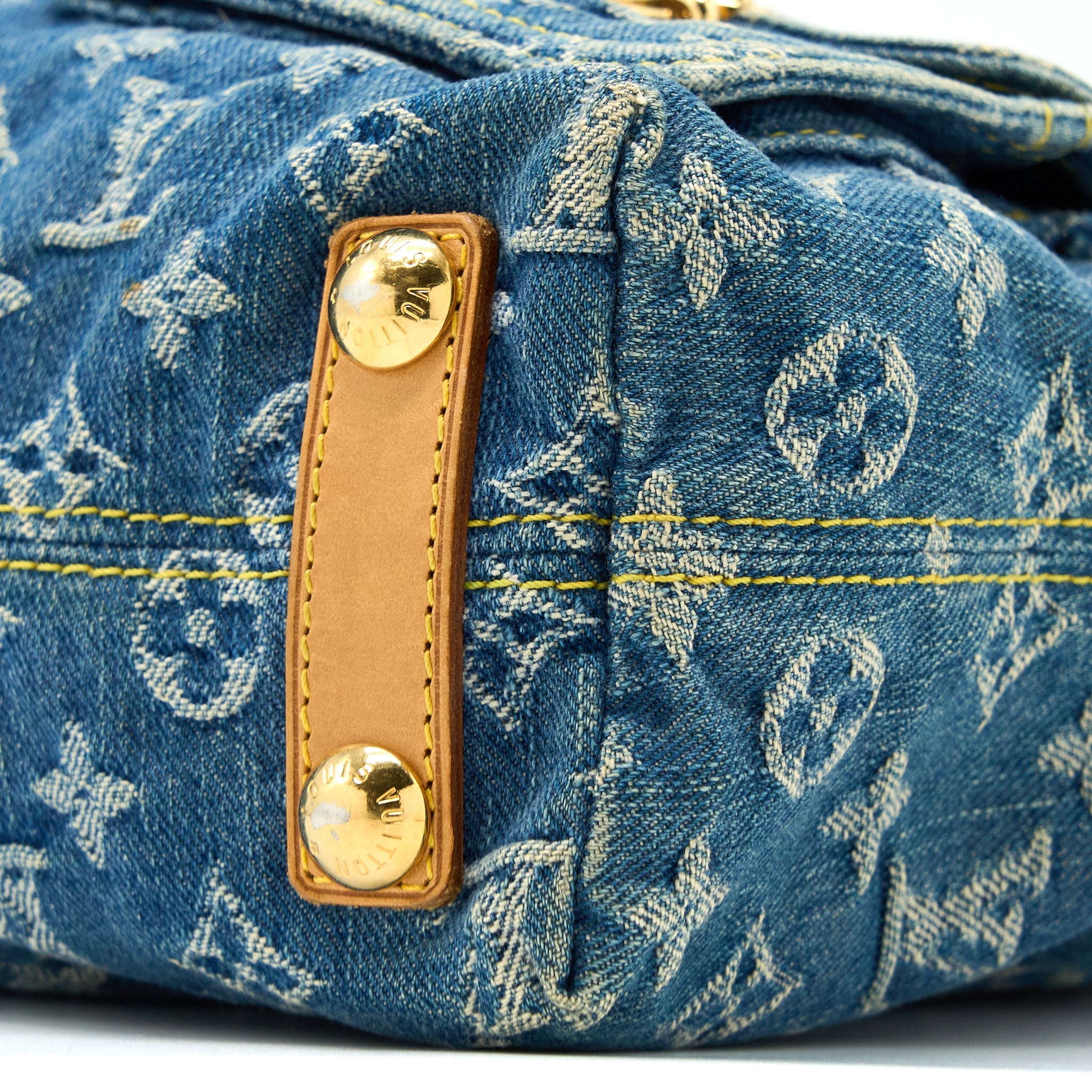 AAA Replica Louis Vuitton LV VINTAGE BAGGY BAG MONOGRAM DENIM GHW