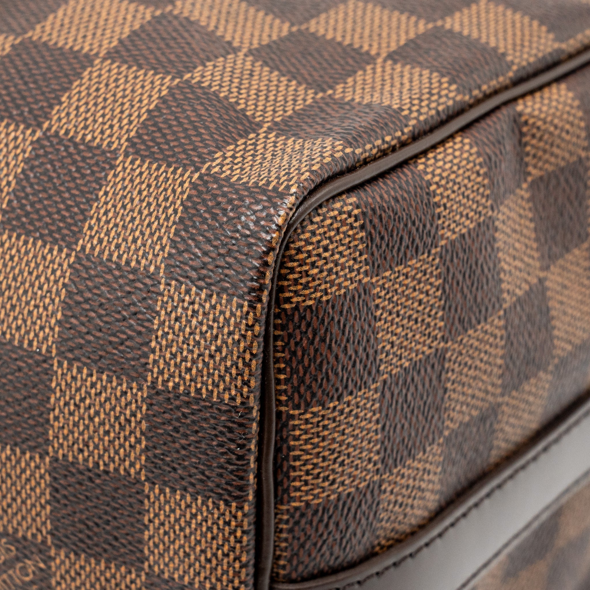 AAA Replica Louis Vuitton LV SPEEDY BANDOULIERE 25 DAMIER EBENE GHW
