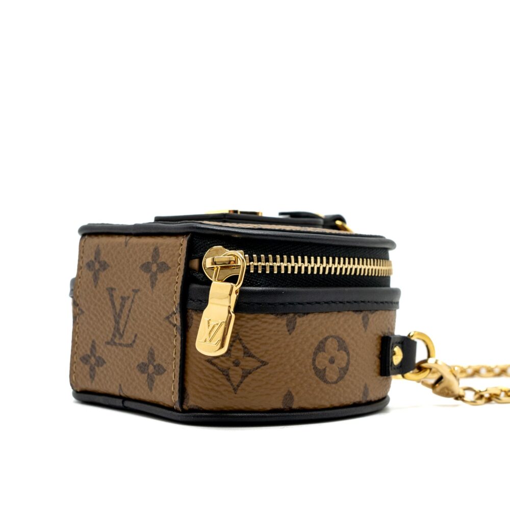 AAA Replica Louis Vuitton LV BOITE CHAPEAU NECKLACE/MINI CHAIN BAG MONOGRAM REVERSE CANVAS GHW