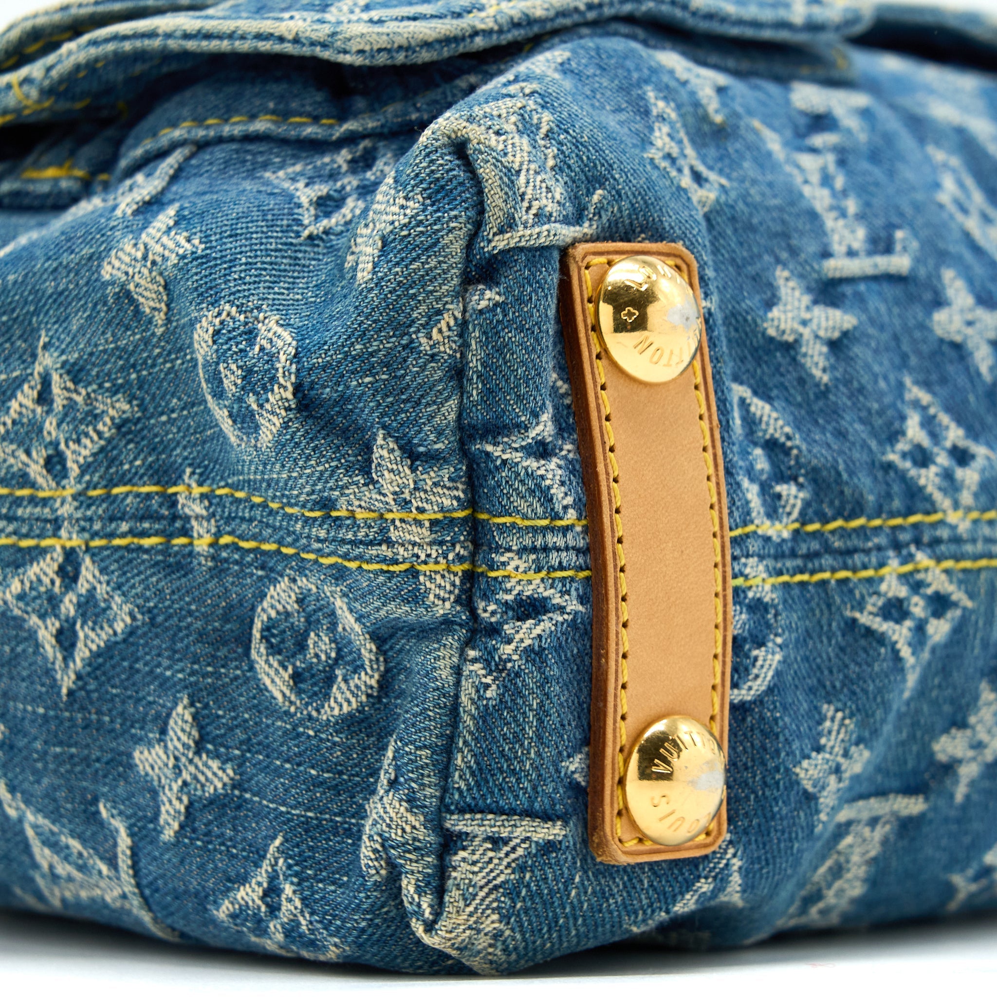 AAA Replica Louis Vuitton LV VINTAGE BAGGY BAG MONOGRAM DENIM GHW