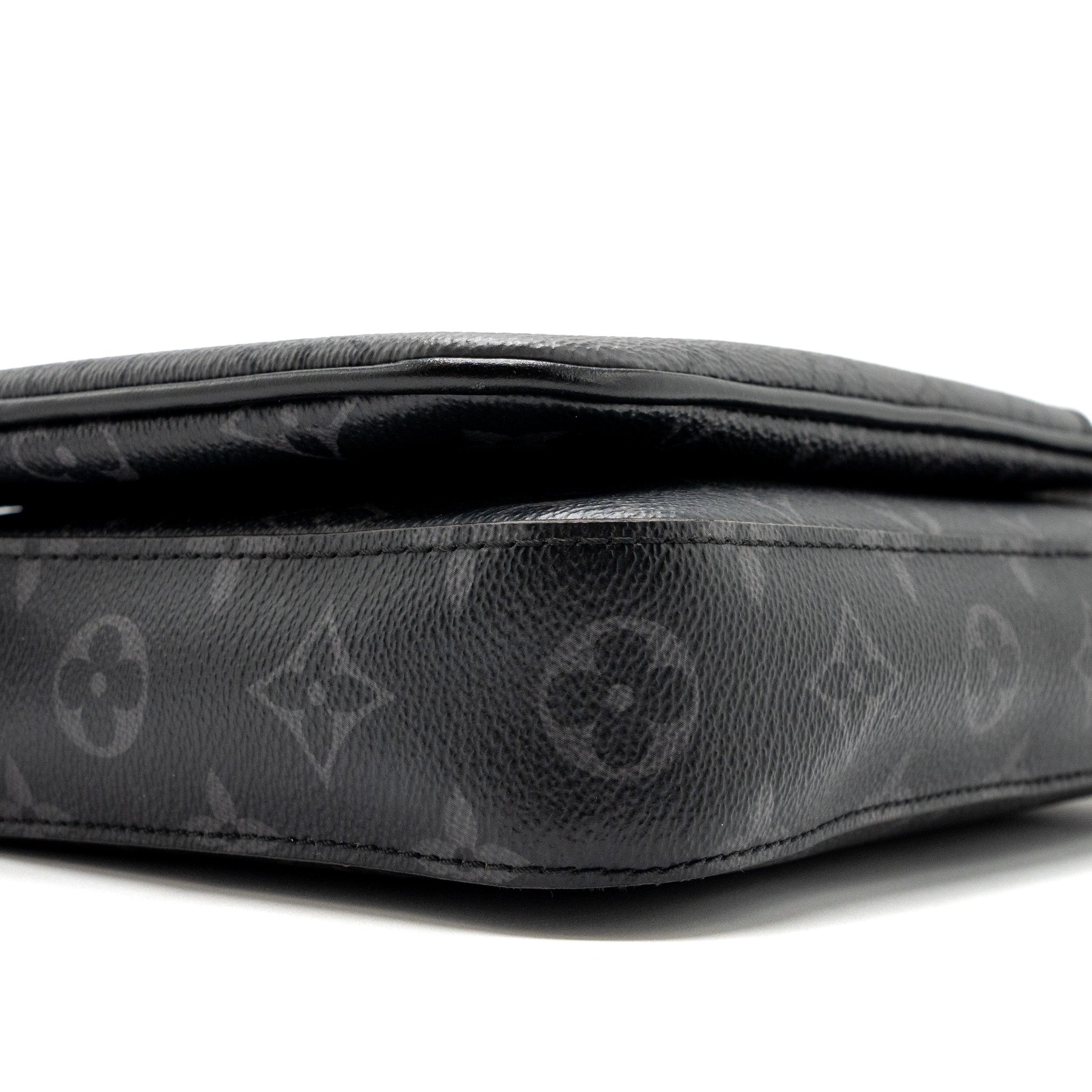 AAA Replica Louis Vuitton LV TRIO MESSENGER BAG MONOGRAM ECLIPSE SHW