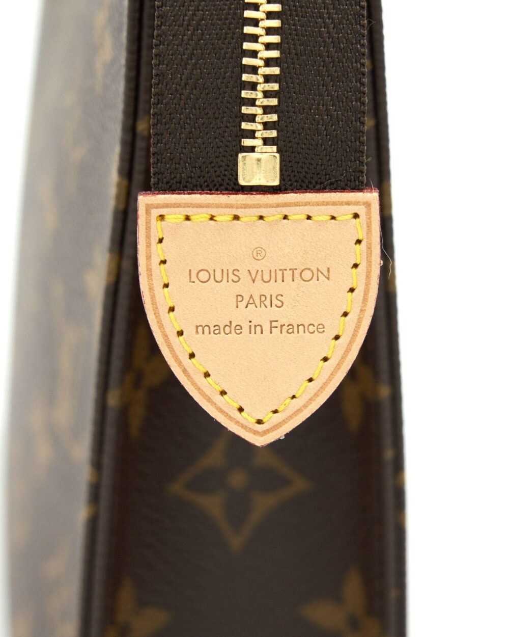 AAA Replica Louis Vuitton LV TOILETRY POCHETTE 26CM MONOGRAM CANVAS