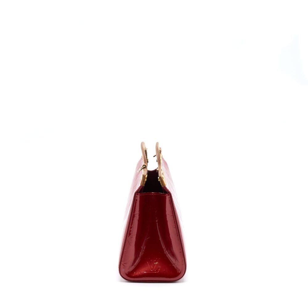 AAA Replica Louis Vuitton LV ROXBURY DRIVE MONOGRAM VERNIS RED GHW