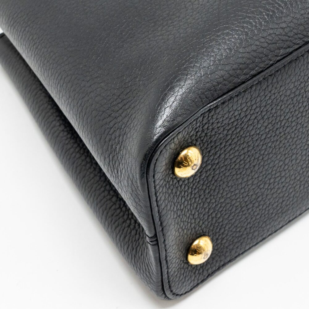 AAA Replica Louis Vuitton LV CAPUCINES MM CALFSKIN BLACK GHW