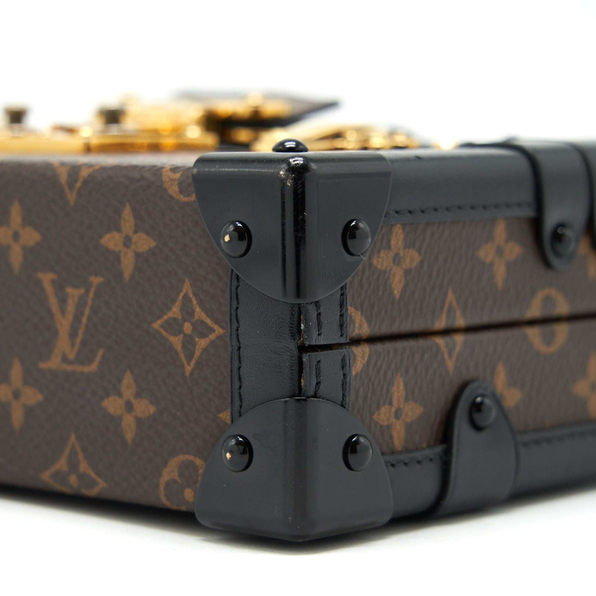 AAA Replica Louis Vuitton LV PETITE MALLE MONOGRAM CANVAS GHW