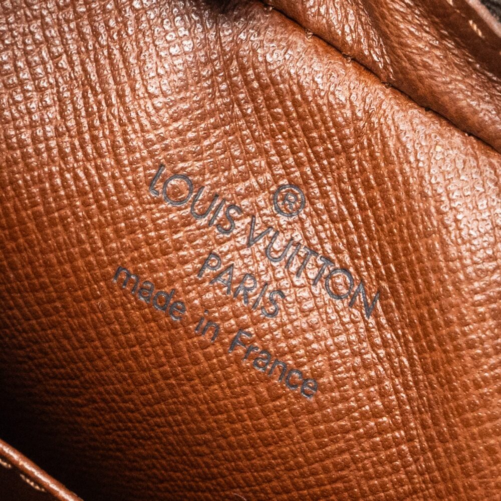 AAA Replica Louis Vuitton LV VINTAGE CITE CLUTCH POCHETTE MONOGRAM CANVAS GHW