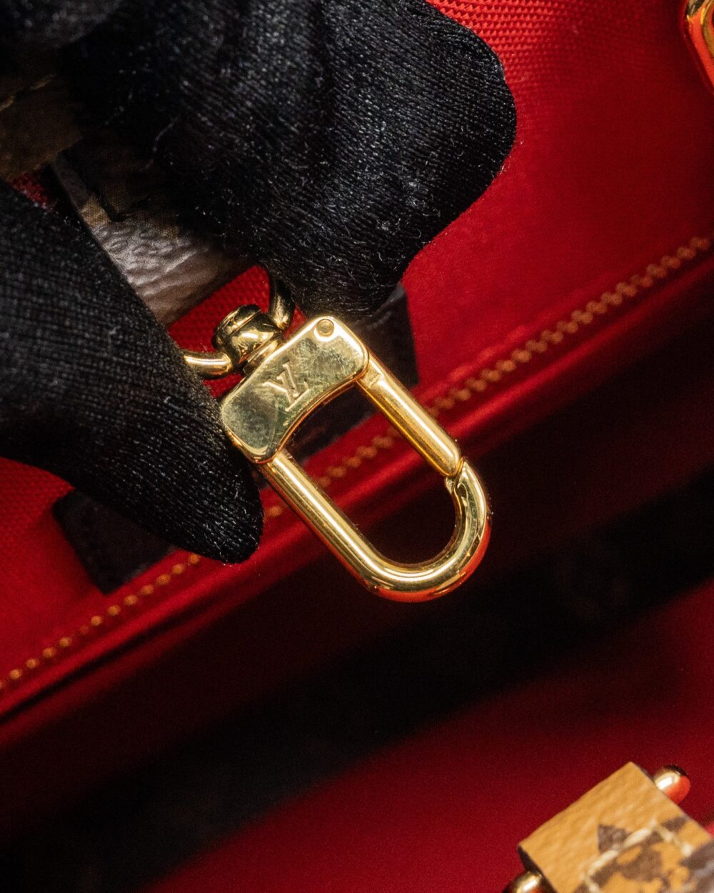 AAA Replica Louis Vuitton LV ONTHEGO MM MONOGRAM CANVAS GHW