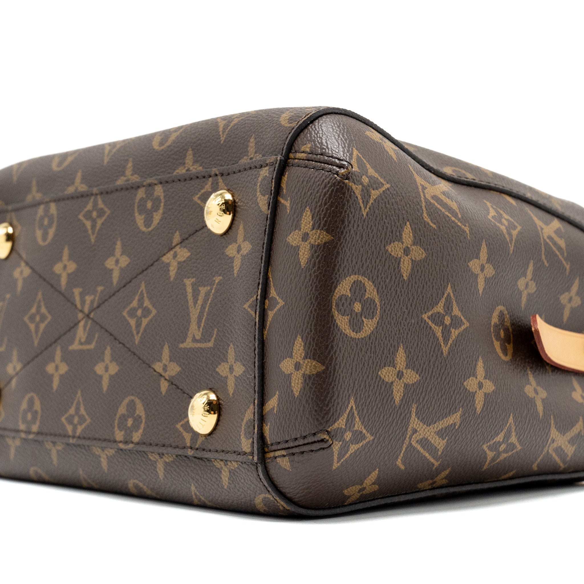 AAA Replica Louis Vuitton LV MONTAIGNE BB MONOGRAM CANVAS GHW