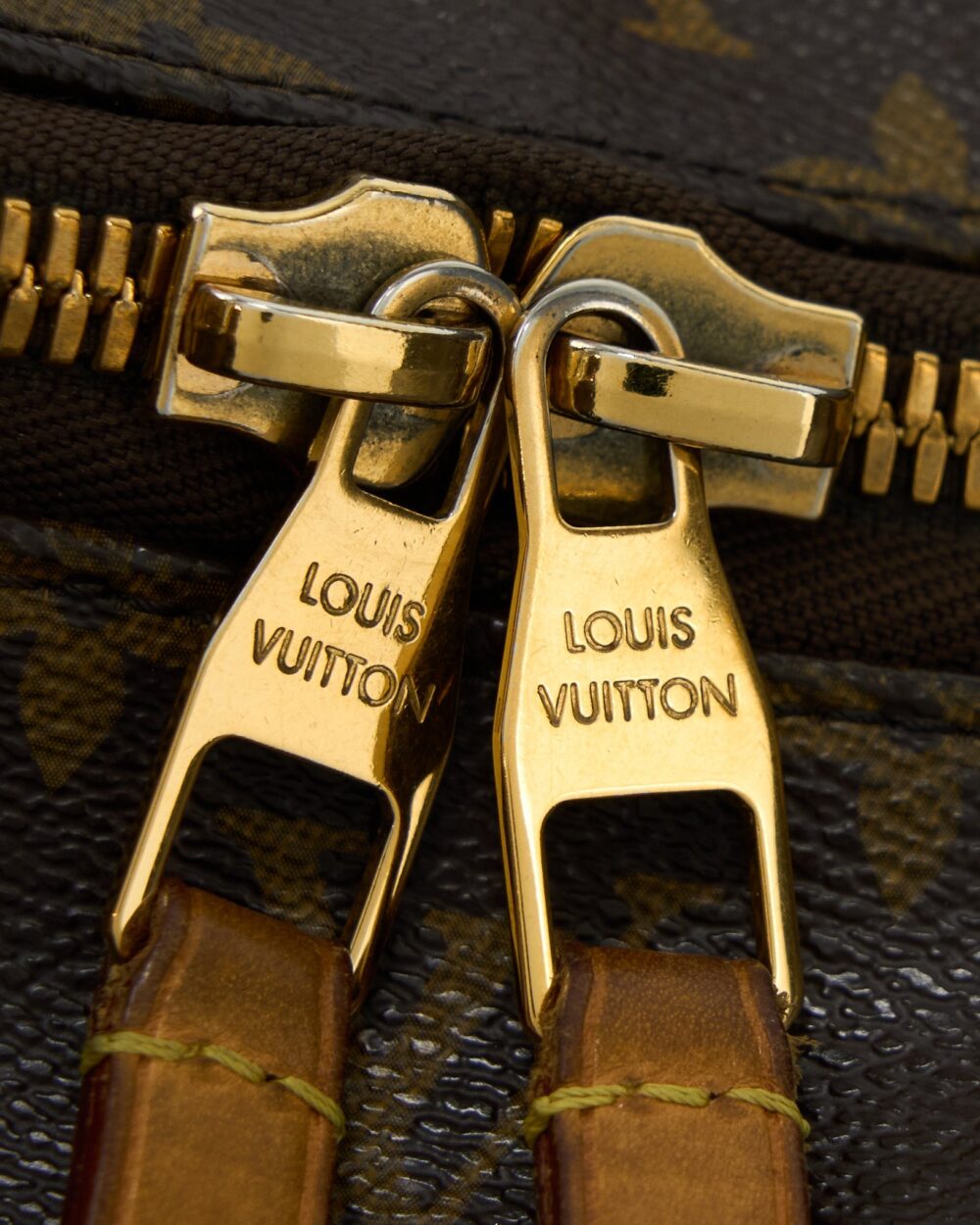 AAA Replica Louis Vuitton LV SULLY MM MONOGRAM CANVAS GHW