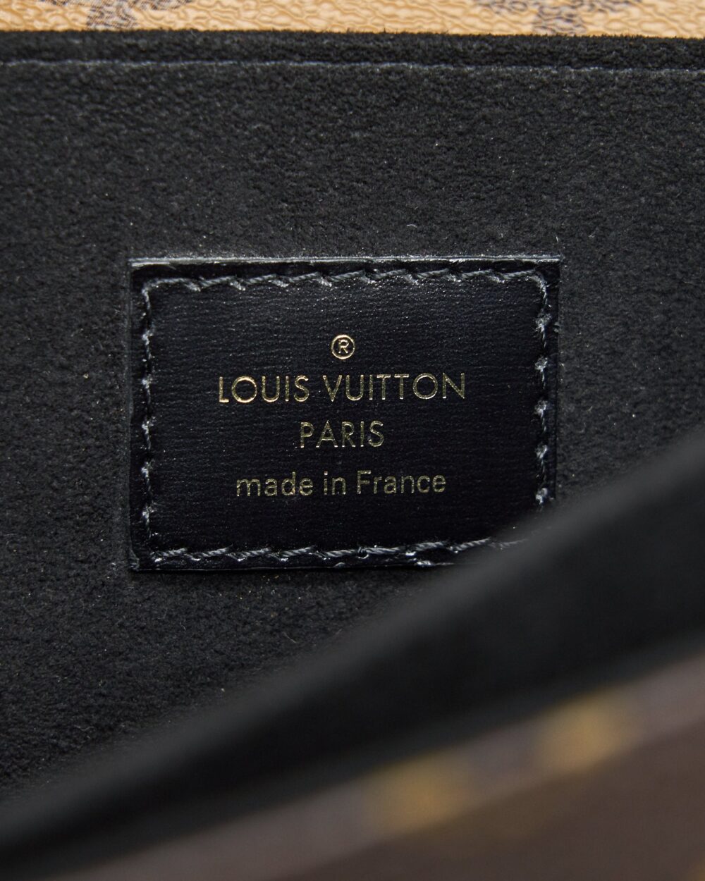 AAA Replica Louis Vuitton LV POCHETTE METIS MONOGRAM REVERSE CANVAS