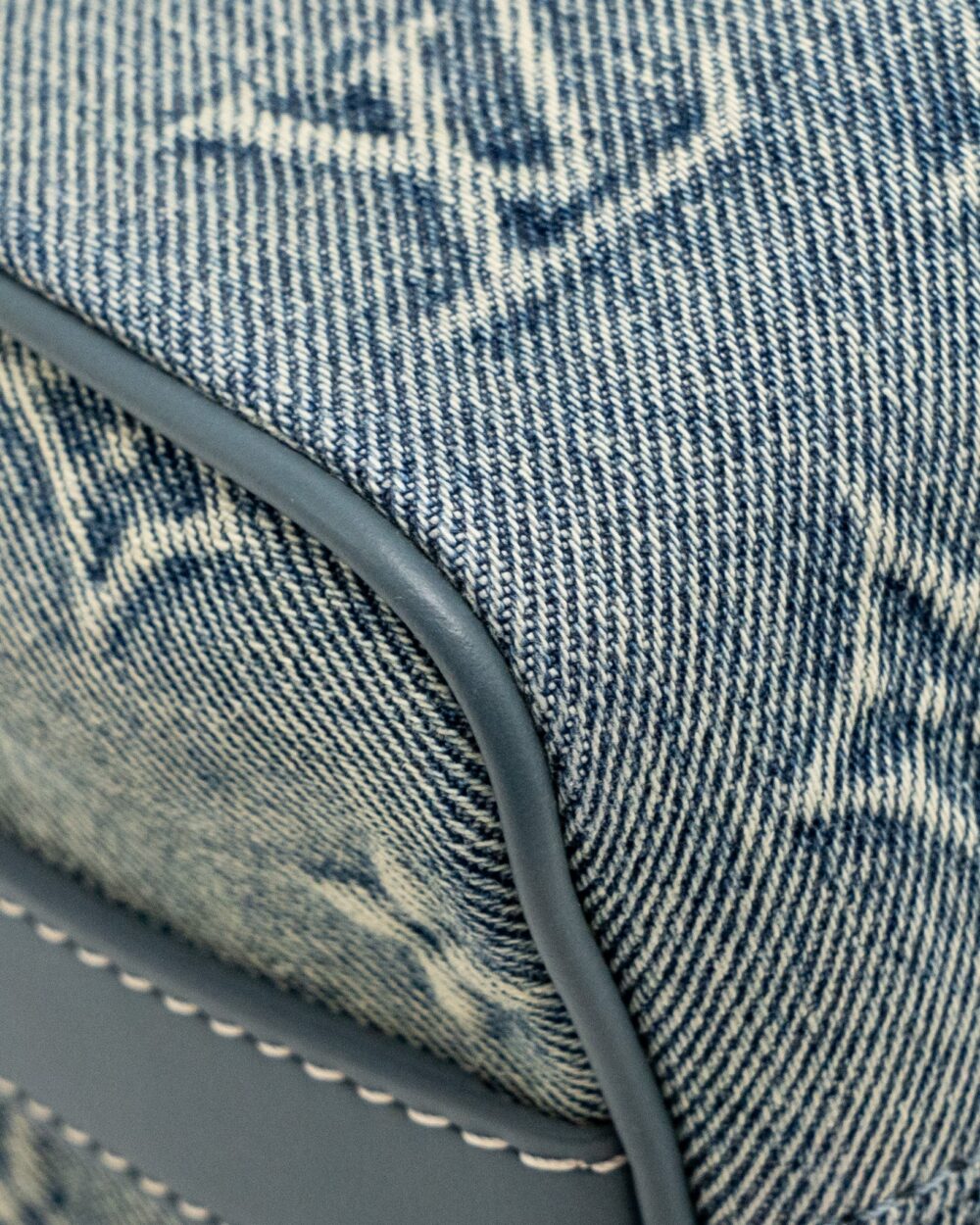 AAA Replica Louis Vuitton LV KEEPALL BANDOULIERE 25 WASHED DENIM CANVAS BLUE SHW