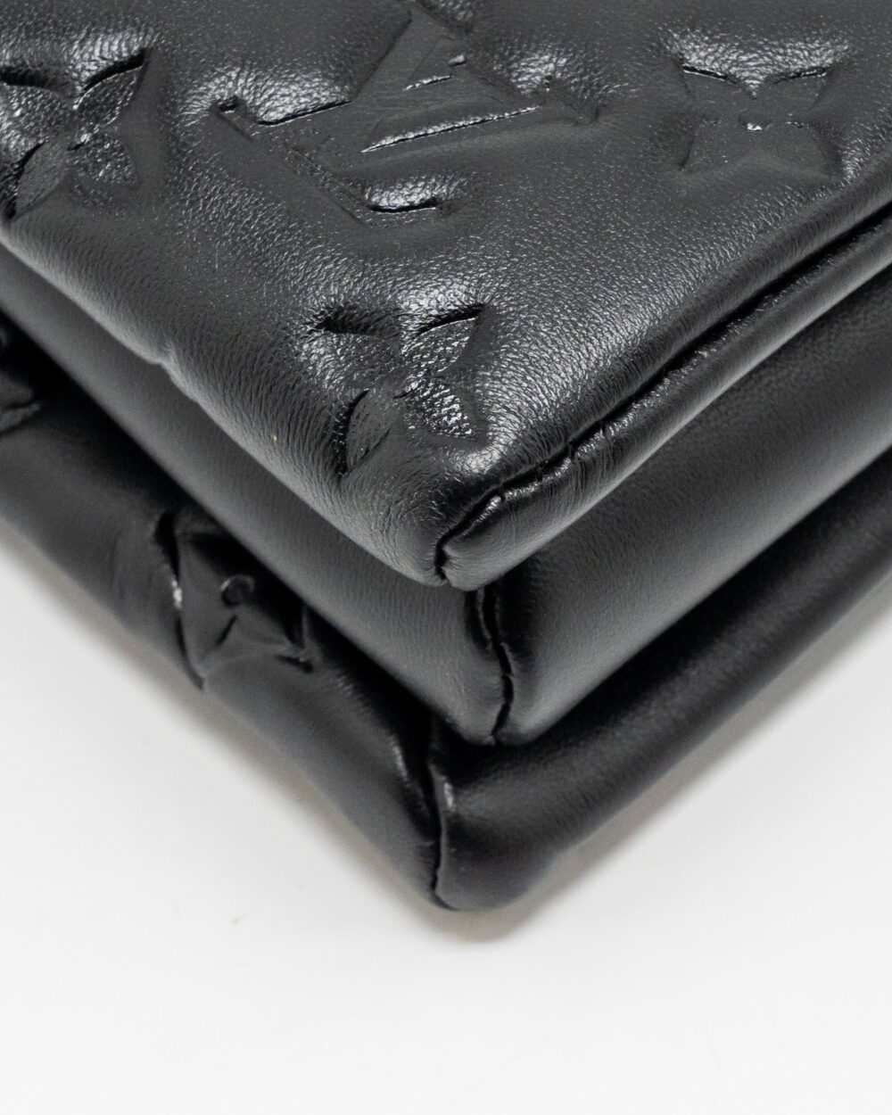 AAA Replica Louis Vuitton LV COUSSIN MM MONOGRAM-EMBOSSED PUFFY LAMBSKIN BLACK GHW