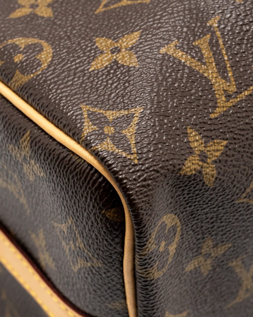 AAA Replica Louis Vuitton LV SPEEDY BANDOULIERE 25 MONOGRAM CANVAS GHW
