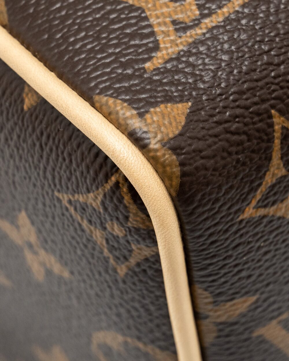 AAA Replica Louis Vuitton LV SPEEDY BANDOULIERE 20 MONOGRAM CANVAS BLACK STRAP GHW