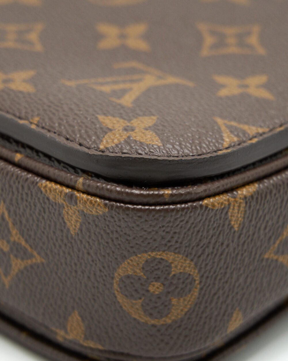 AAA Replica Louis Vuitton LV POCHETTE METIS MONOGRAM CANVAS