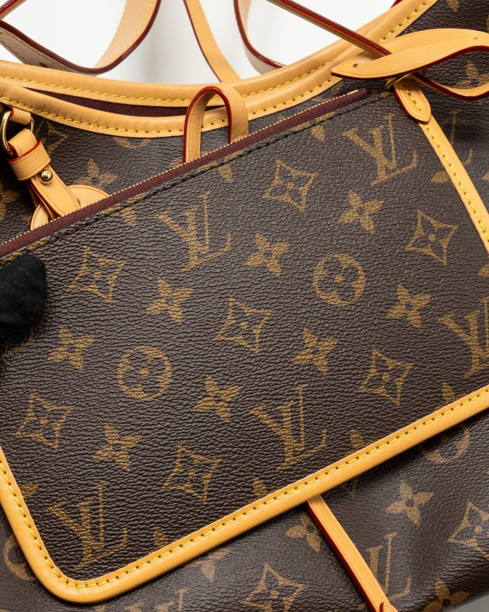AAA Replica Louis Vuitton LV CARRYALL PM MONOGRAM CANVAS GHW