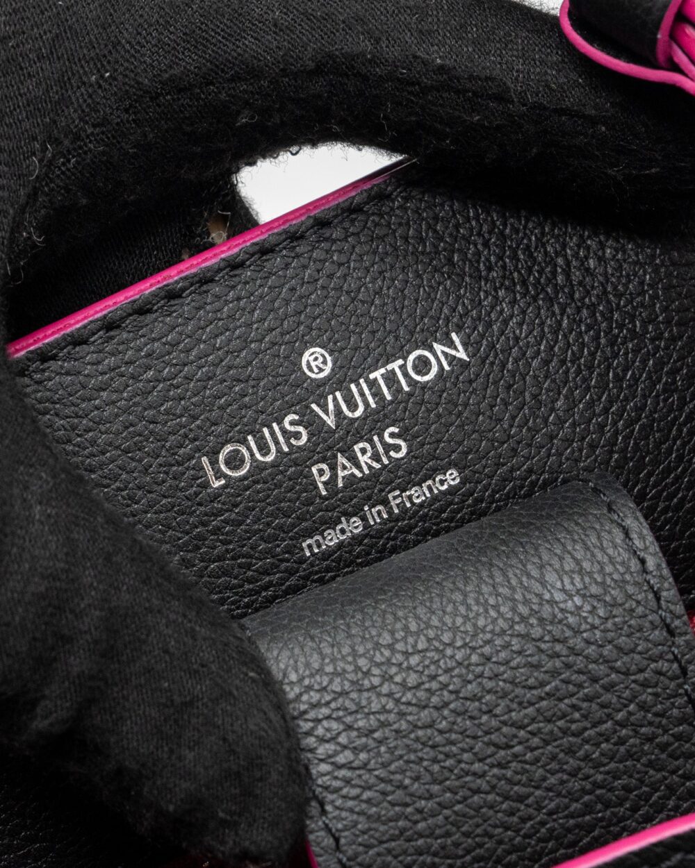 AAA Replica Louis Vuitton LV LOCKME BUCKET BAG CALFSKIN BLACK/PINK SHW