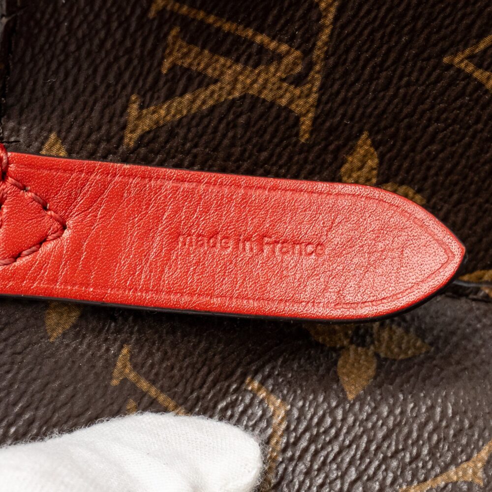 AAA Replica Louis Vuitton LV NEO NOE MONOGRAM CANVAS RED GHW