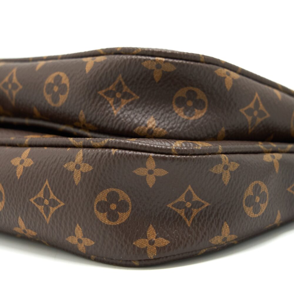 AAA Replica Louis Vuitton LV MULTI POCHETTE KAHKI STRAP MONOGRAM GHW