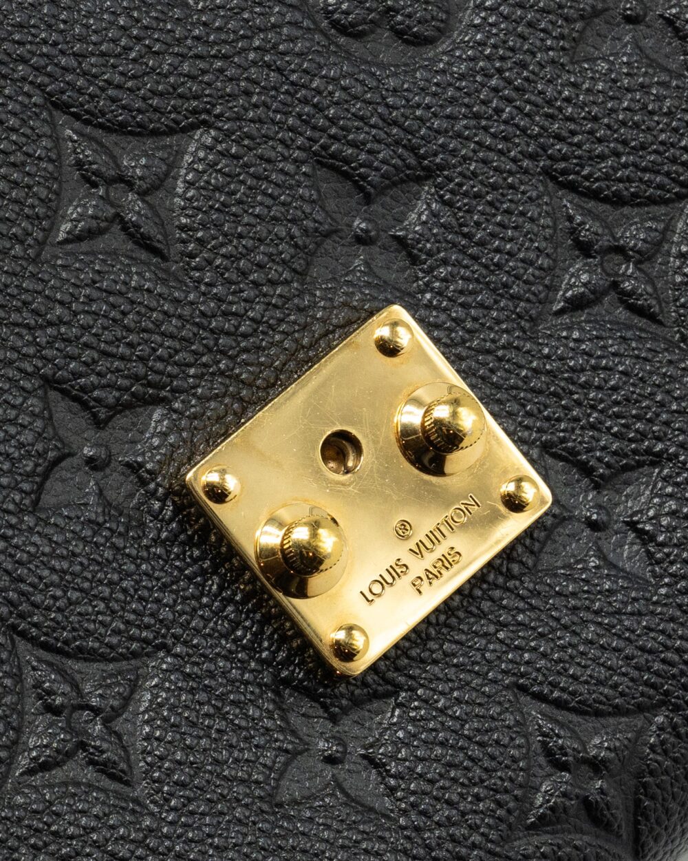AAA Replica Louis Vuitton LV POCHETTE METIS MONOGRAM EMPREINTE BLACK GHW