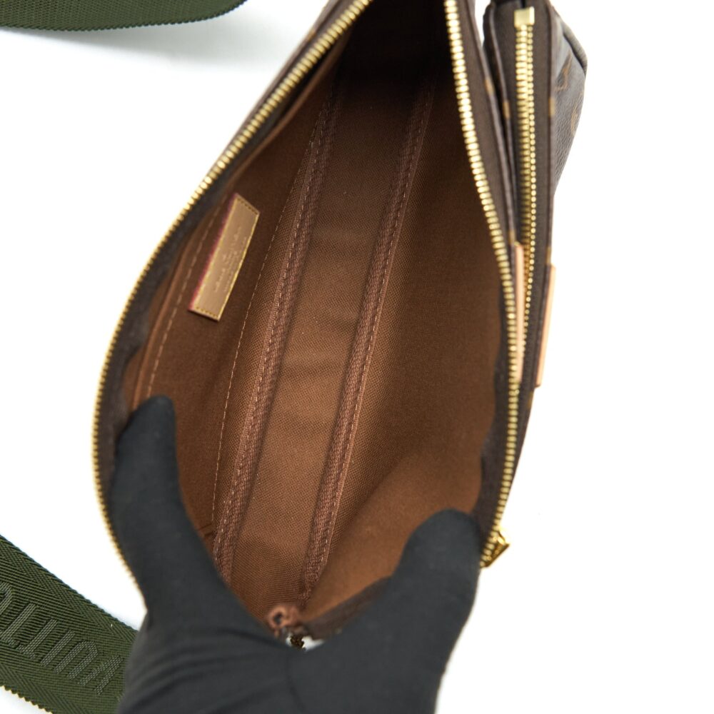 AAA Replica Louis Vuitton LV MULTI POCHETTE KAHKI STRAP MONOGRAM GHW