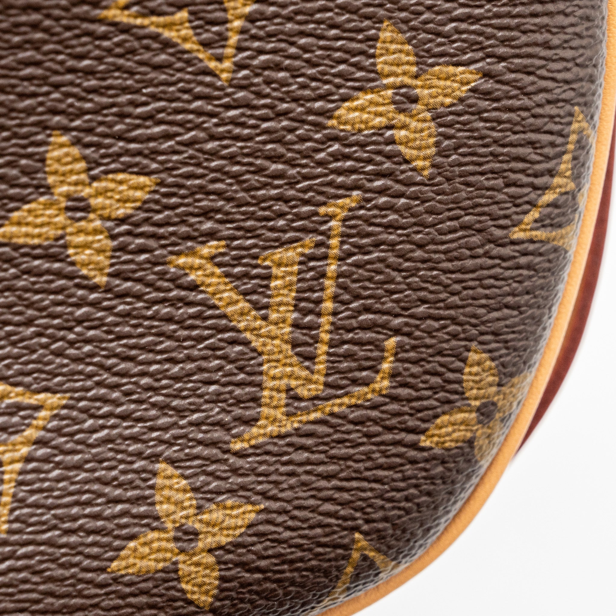 AAA Replica Louis Vuitton LV BOITE CHAPEAU SOUPLE PM MONOGRAM CANVAS GHW