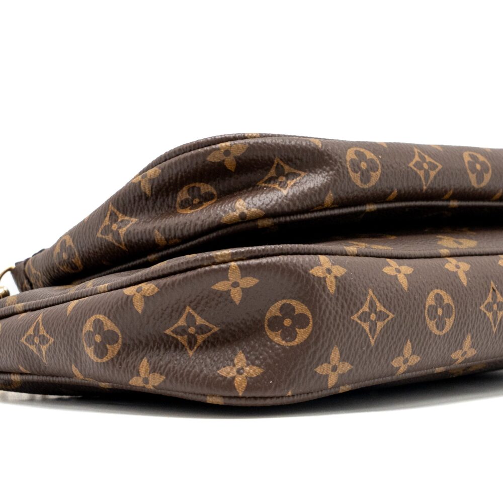 AAA Replica Louis Vuitton LV MULTI POCHETTE MONOGRAM CANVAS KHAKI STRAP GHW