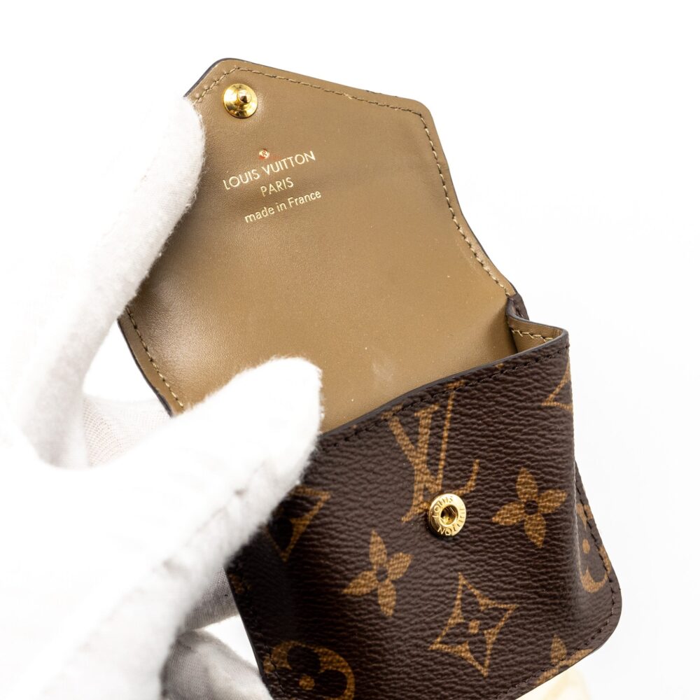 AAA Replica Louis Vuitton LV UTILITY CROSSBODY BAG MONOGRAM CANVAS GHW