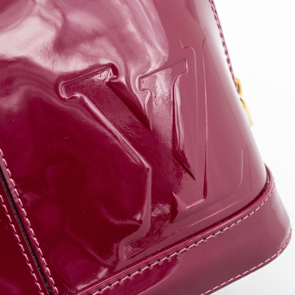 AAA Replica Louis Vuitton LV ALMA BB VERNI MIROIR PATENT DARK PINK GHW