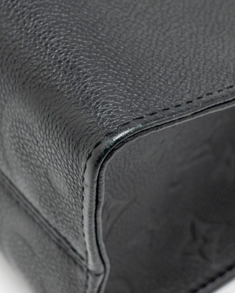 AAA Replica Louis Vuitton LV ONTHEGO PM MONOGRAM EMPREINTE LEATHER BLACK GHW