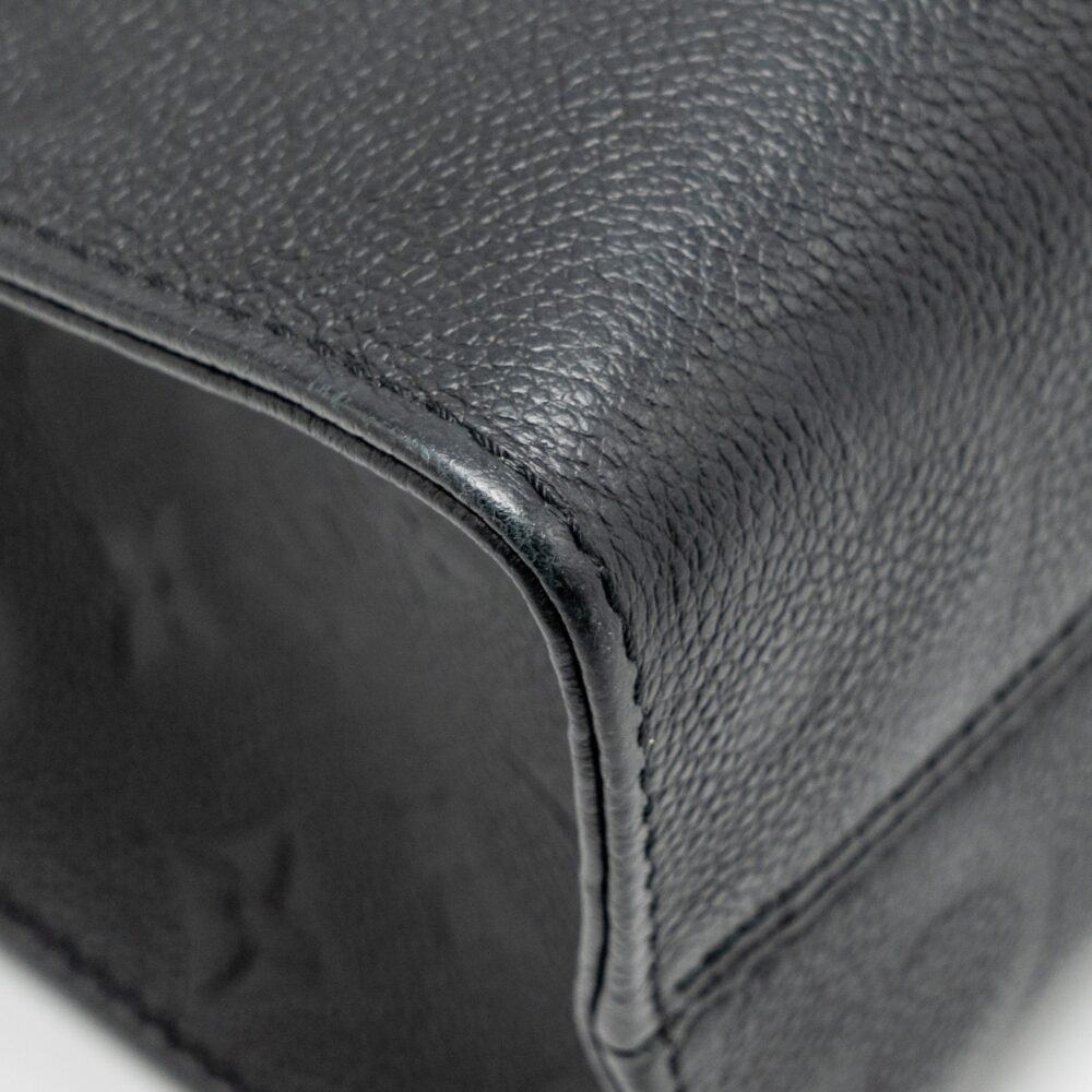 AAA Replica Louis Vuitton LV ONTHEGO PM MONOGRAM EMPREINTE LEATHER BLACK GHW